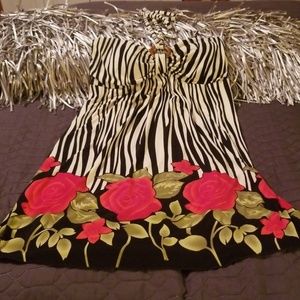 Colorful dress with built in cups